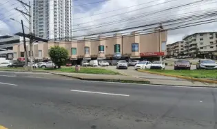 Commercial Space for sale in Via Espana