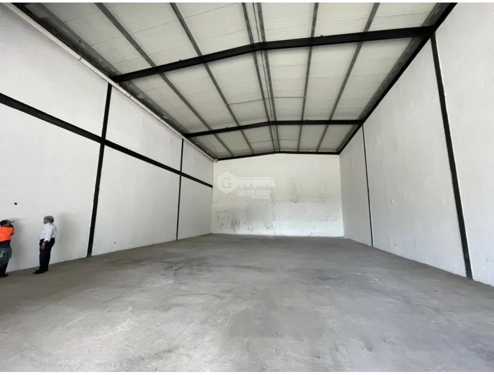 Warehouse for rent in Panama