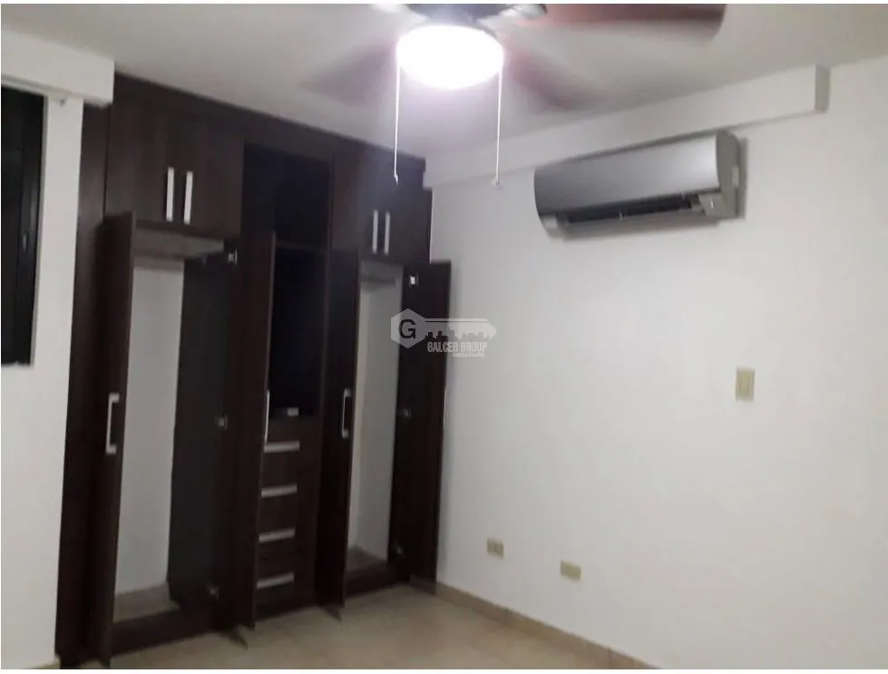 Apartment for sale in Condado del Rey