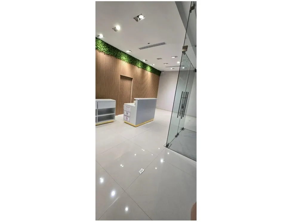 Costa del Este / Medical Office / Atrio Mall / 84M
