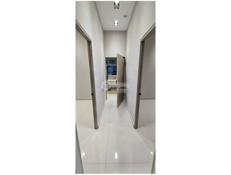Costa del Este / Medical Office / Atrio Mall / 84M