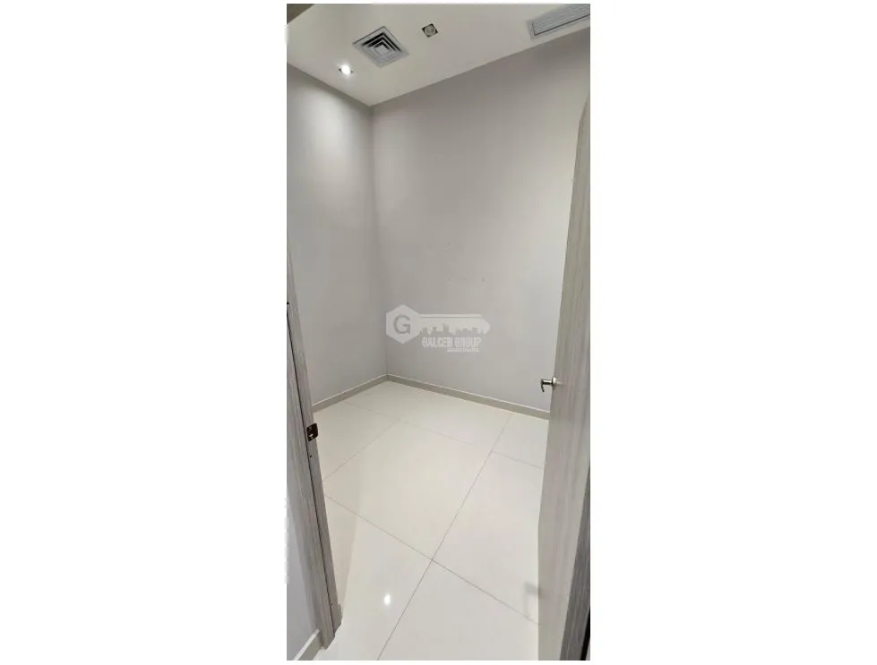 Costa del Este / Medical Office / Atrio Mall / 84M