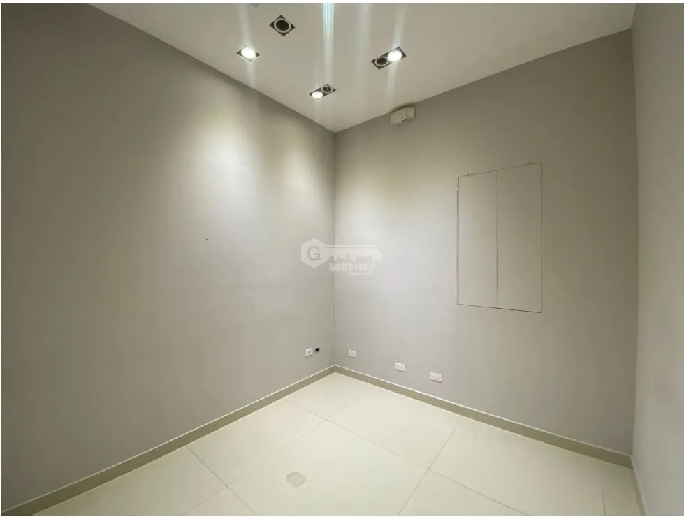 COSTA DEL ESTE / CONSULTORIO / ATRIO MALL / 84M