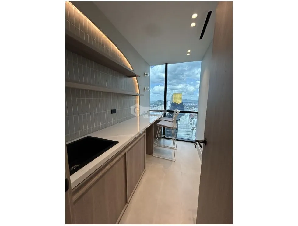 CALLE 50 / TOWER FINANCIAL CENTER / OFICINA / 149 M / AMOBLADA