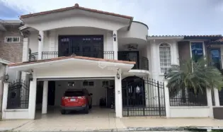 Single Family House for sale in Brisas Del Golf