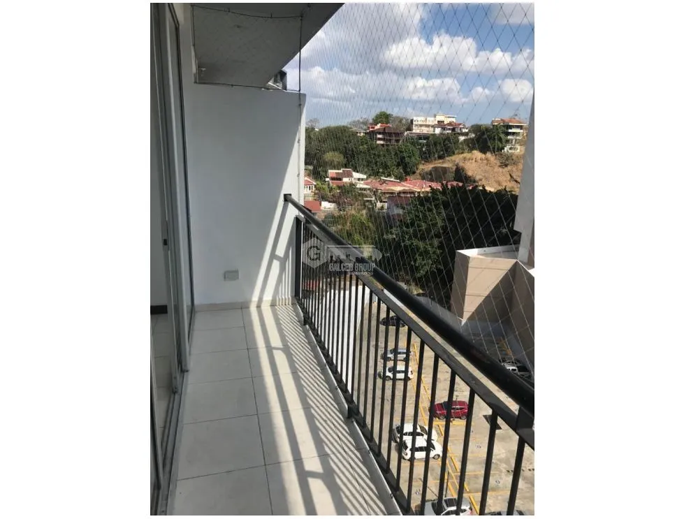 Apartment for sale in Tumba Muerto