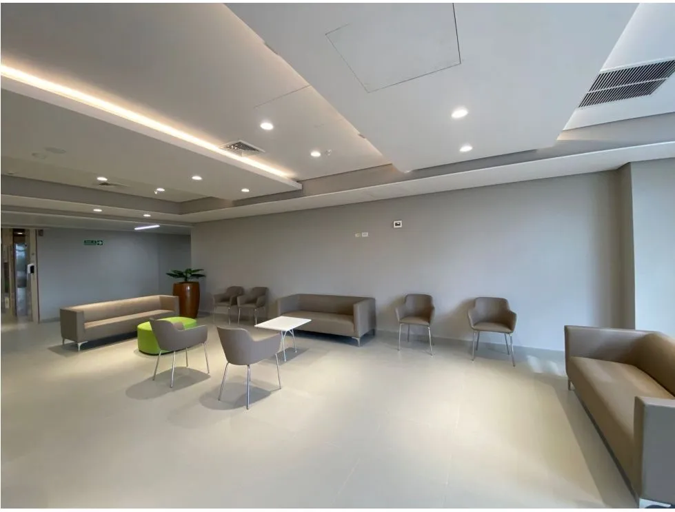Office for sale in Costa del Este