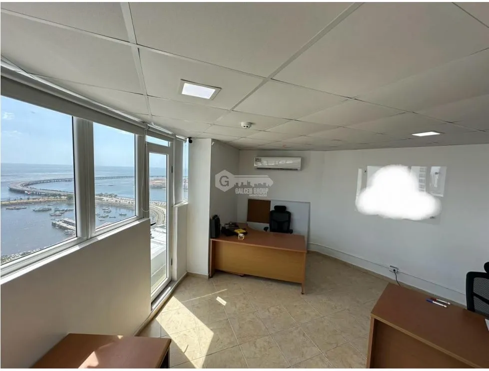 Office for sale in Panama