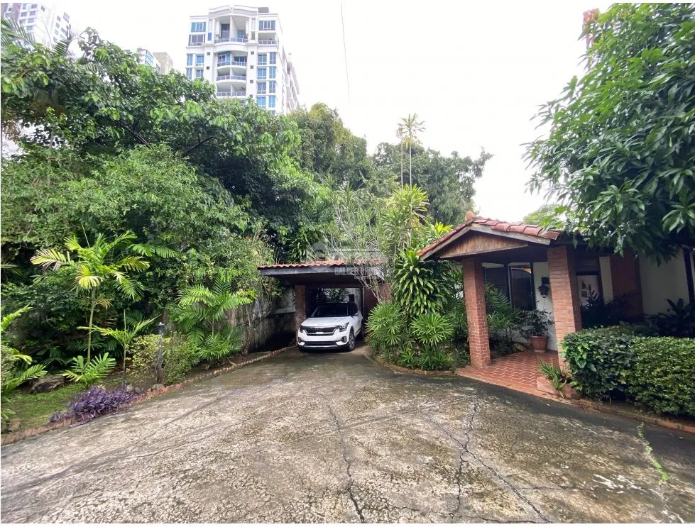 Single Family House for sale in Via Porras