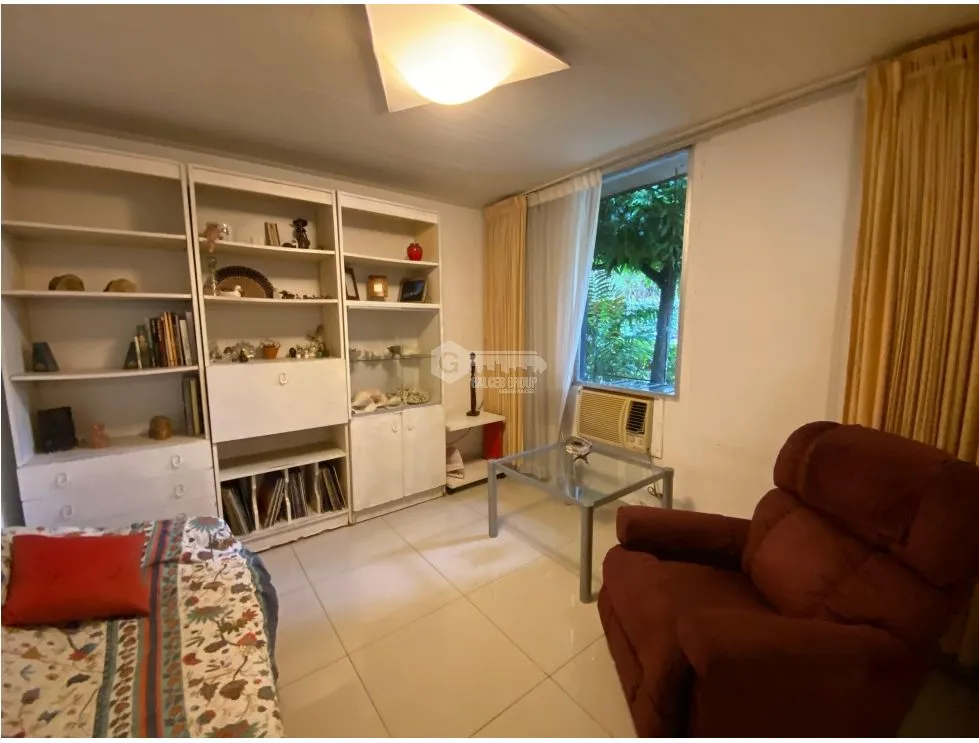 Single Family House for sale in Via Porras