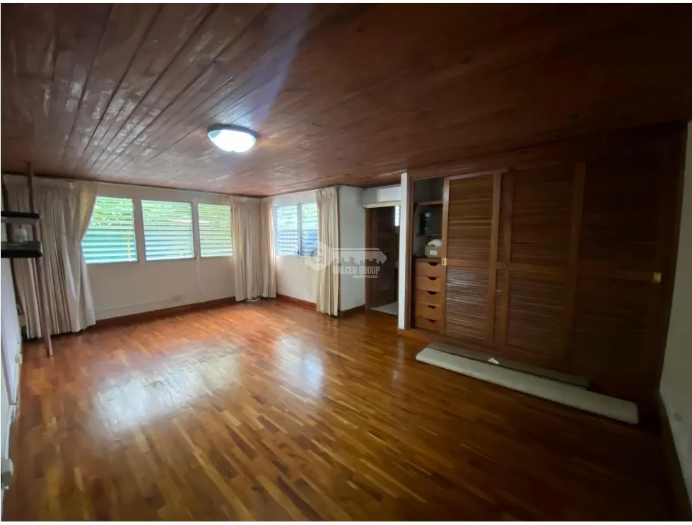 Single Family House for sale in Via Porras