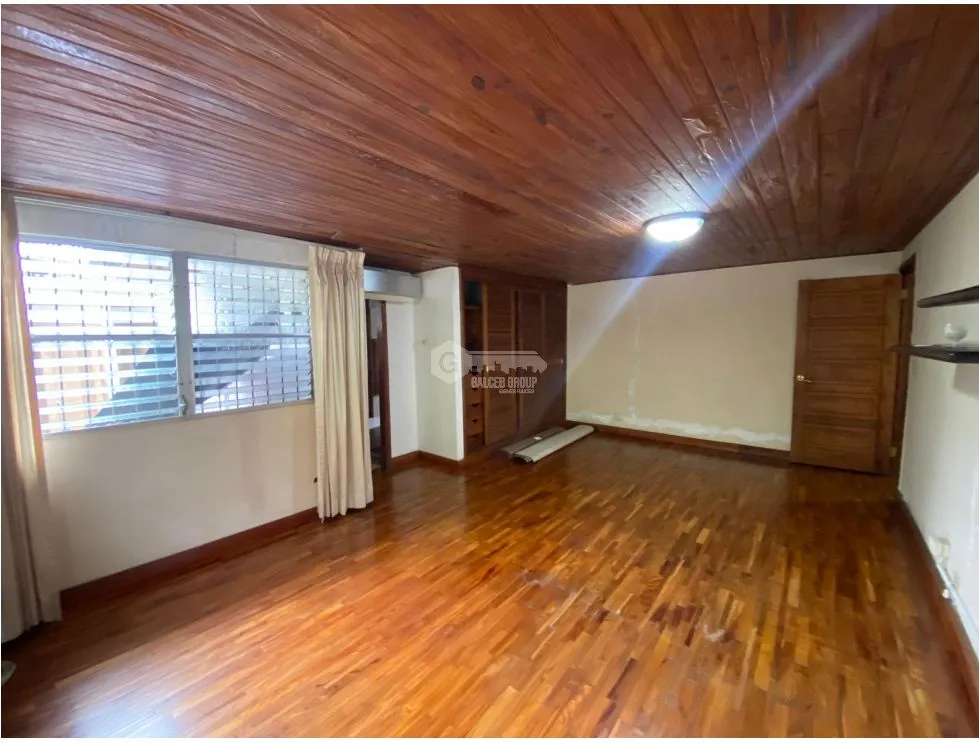 Single Family House for sale in Via Porras