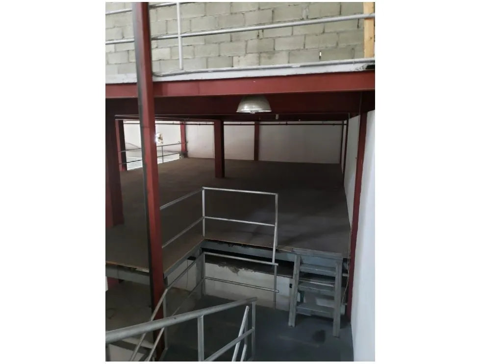 Warehouse for rent in Costa del Este