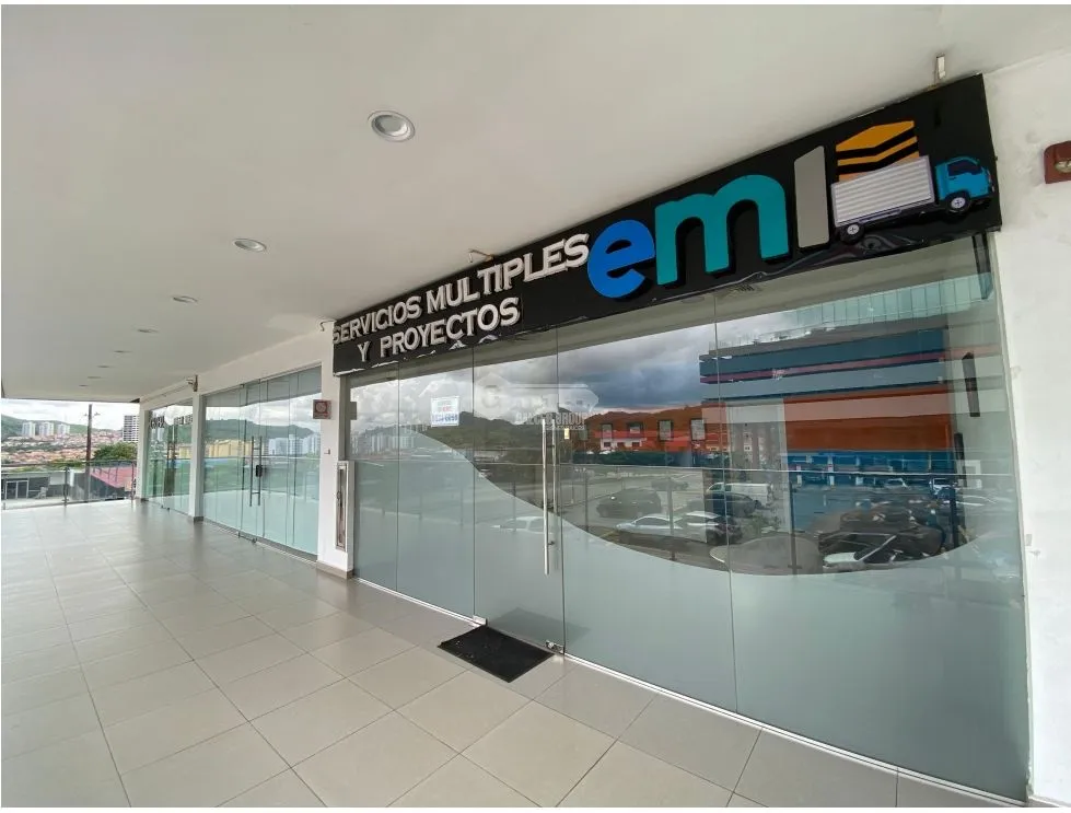 CONDADO DEL REY /  LOCAL COMERCIAL / CENTENNIAL / 106M / 5 DIVISIONES