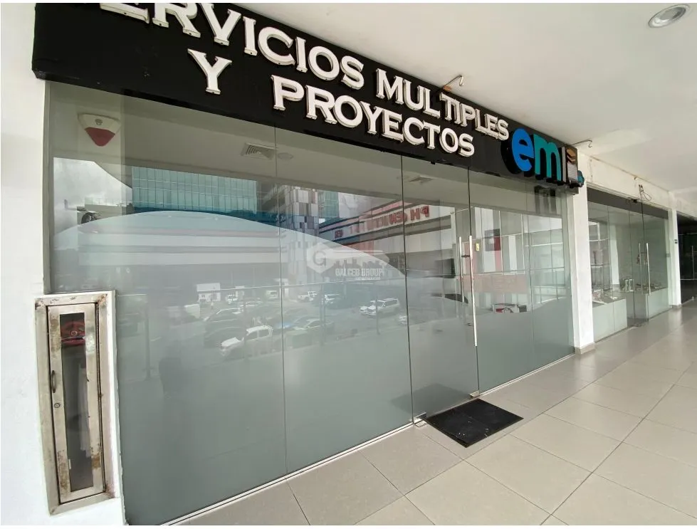 CONDADO DEL REY /  LOCAL COMERCIAL / CENTENNIAL / 106M / 5 DIVISIONES