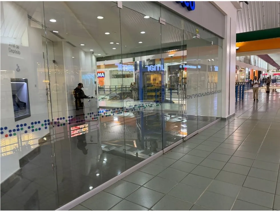 ALBROOK MALL / COMMERCIAL SPACE / 430M / FLOOR 2 / NEAR BANKS
