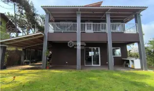 CERRO AZUL / 2000 M2 / 2 NIVELES / 4 HABITACIONES / CAMPESTRE
