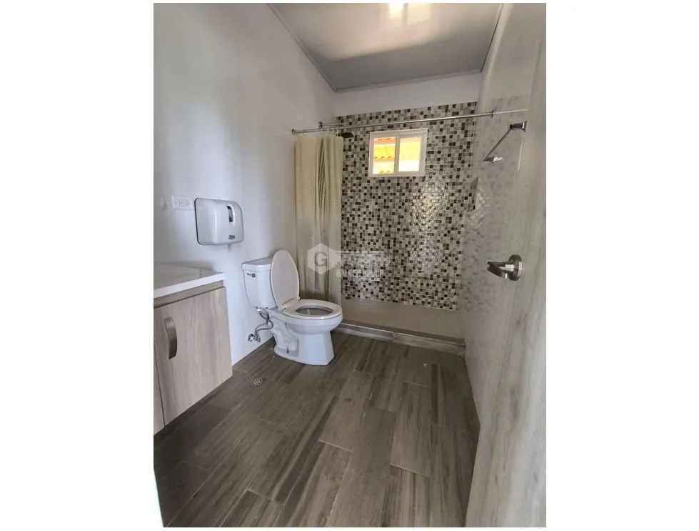 CERRO AZUL / 2000 M2 / 2 NIVELES / 4 HABITACIONES / CAMPESTRE