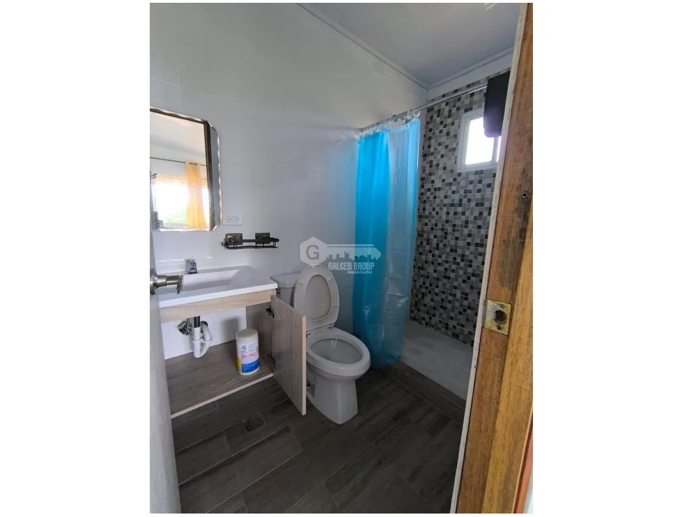 CERRO AZUL / 2000 M2 / 2 NIVELES / 4 HABITACIONES / CAMPESTRE