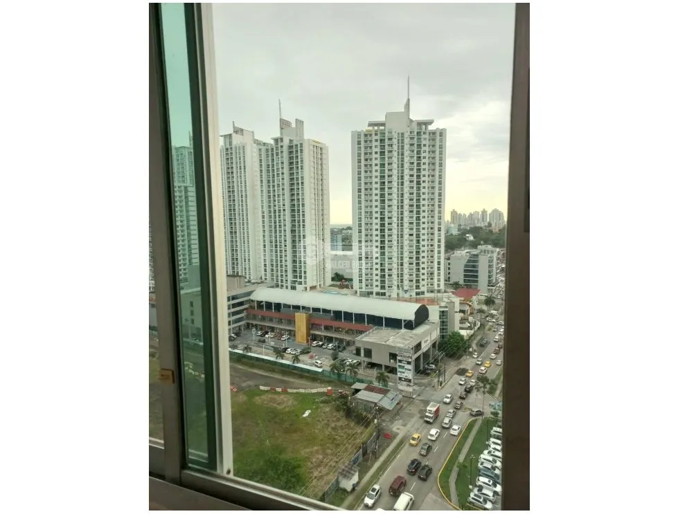 квартира в Condado del Rey на продажу