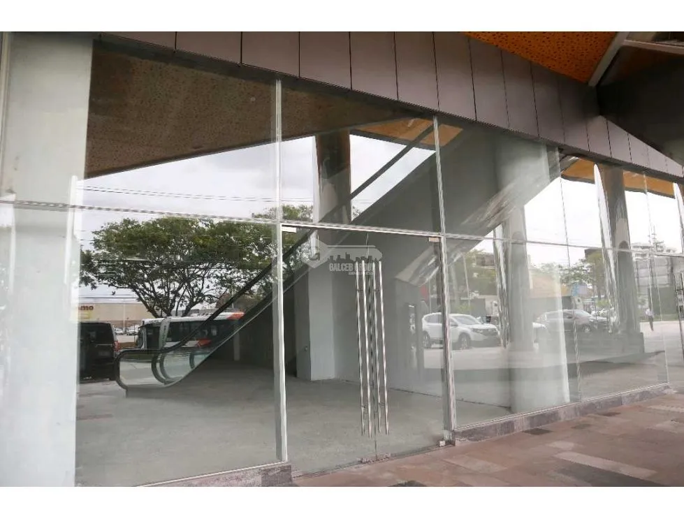 Espace commercial à El Dorado à louer