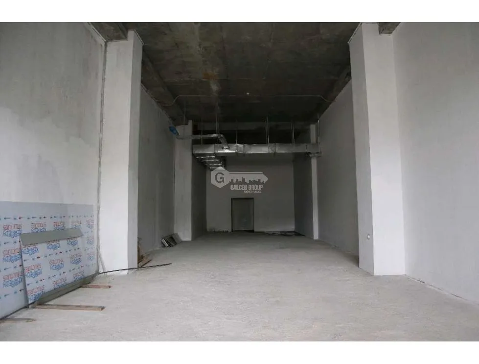 Espace commercial à El Dorado à louer