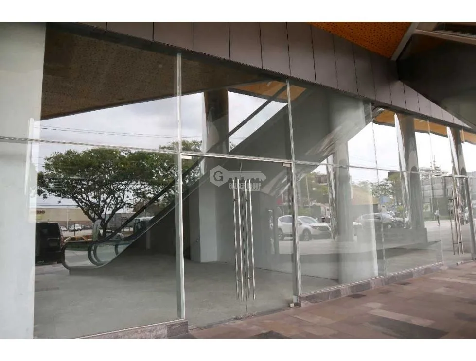 Espace commercial à El Dorado à louer