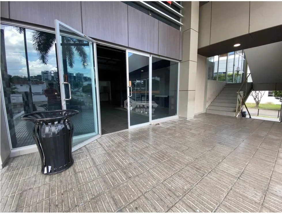 商业空间 在 Altos de Panama 出租