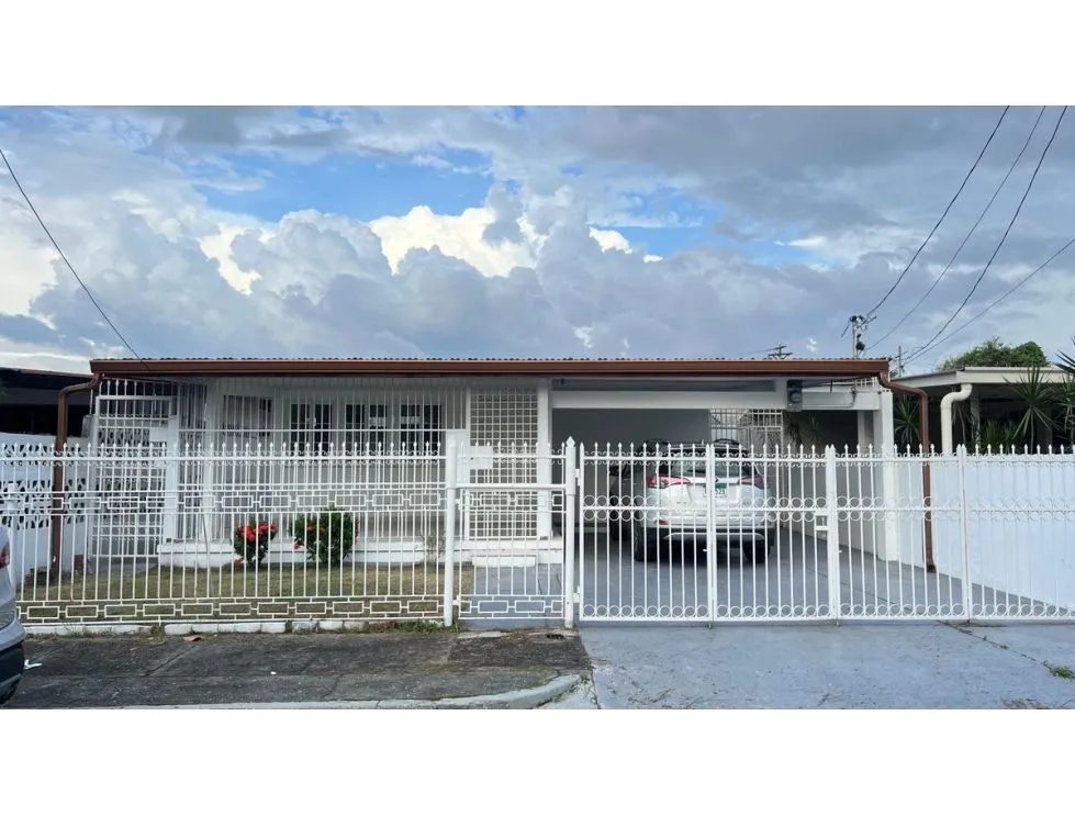 Maison unifamiliale à Betania à vendre