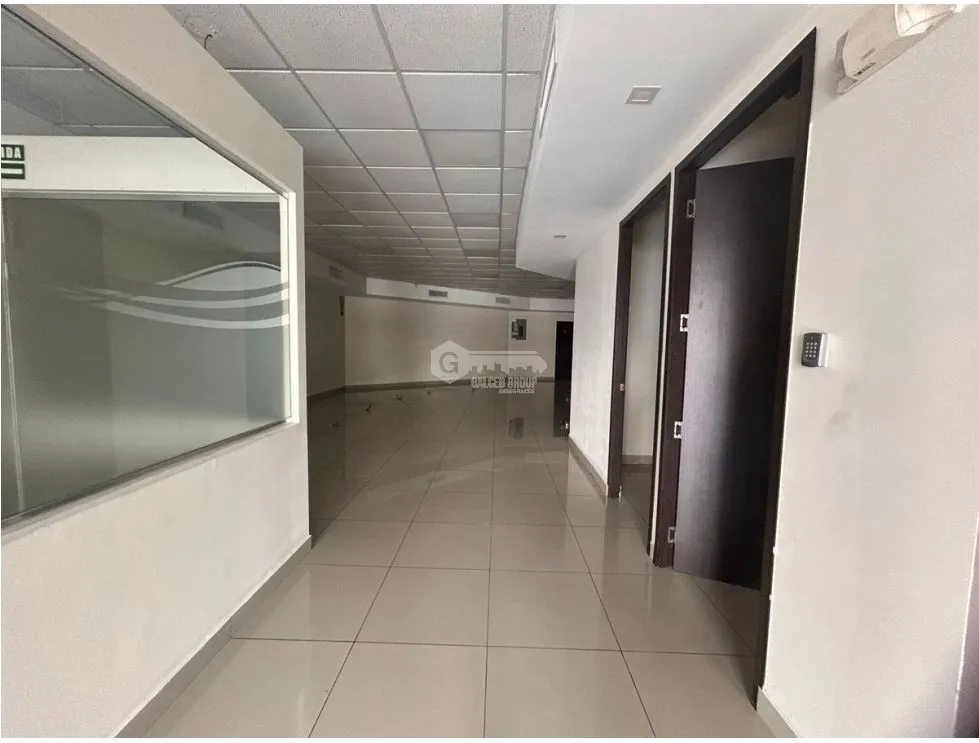 COMMERCIAL SPACE / EL DORADO / 550 M2 / 2 LEVELS / MAIN AVENUE