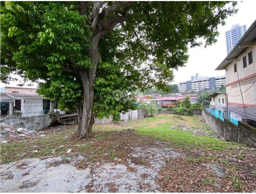 RIO ABAJO / COMMERCIAL LAND / 1400M2 / NEGOTIABLE / JC