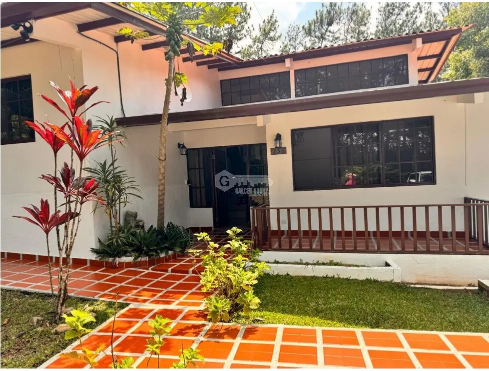 Single Family House for sale in Cerro Azul