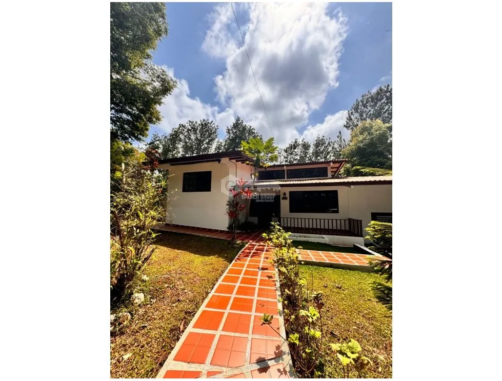 Single Family House for sale in Cerro Azul