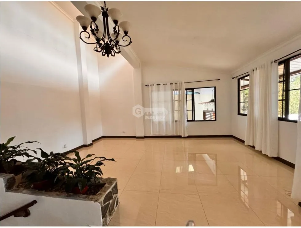 Single Family House for sale in Cerro Azul