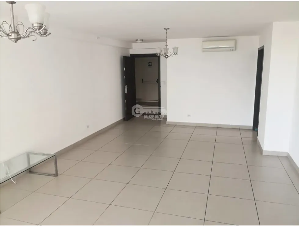 Apartment for sale in Condado del Rey