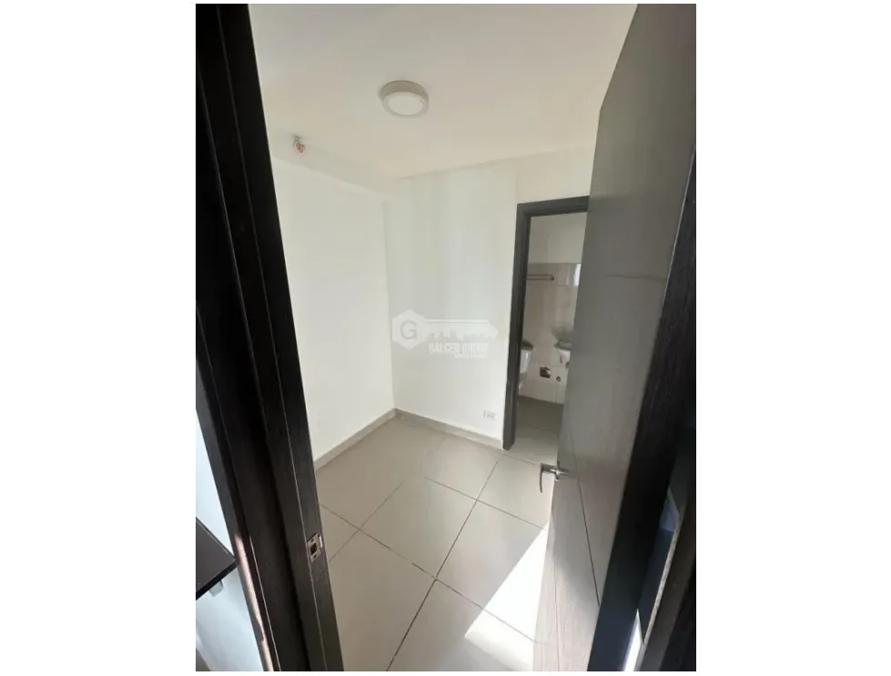 Apartment for sale in Condado del Rey