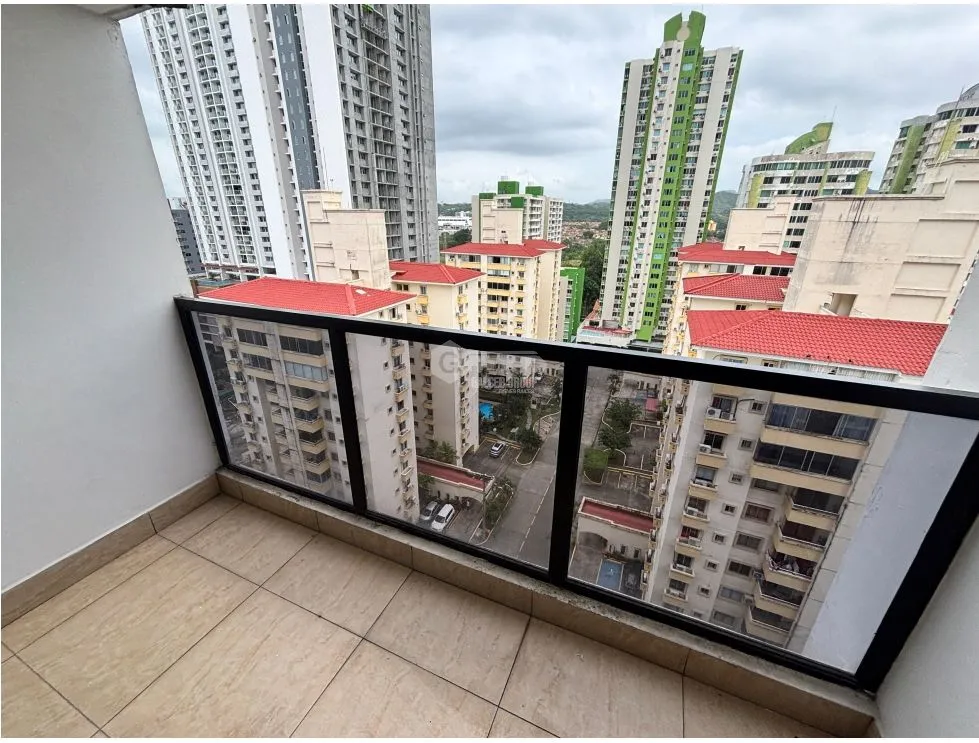 Apartment for sale in Condado del Rey