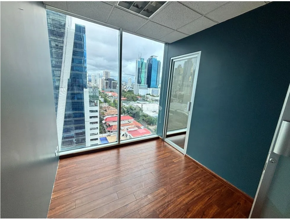 Office for rent in Calle 50