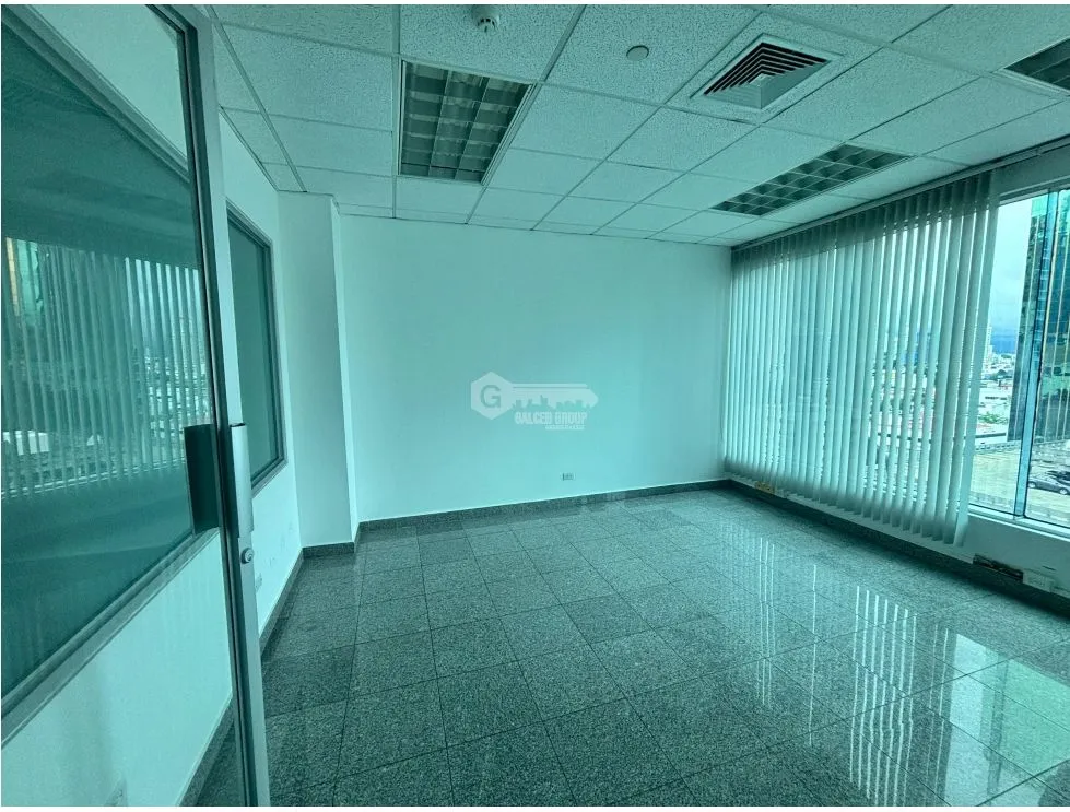 Office for rent in Calle 50