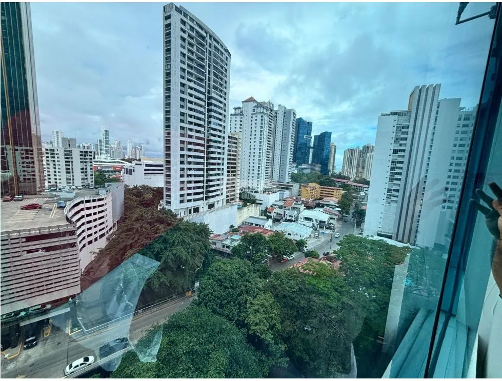 Office for rent in Calle 50