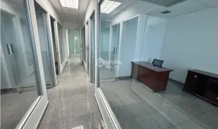 CALLE 50 / OFICINA / TORRE GLOBAL BANK / 131M / AIRES / DIVISIONES