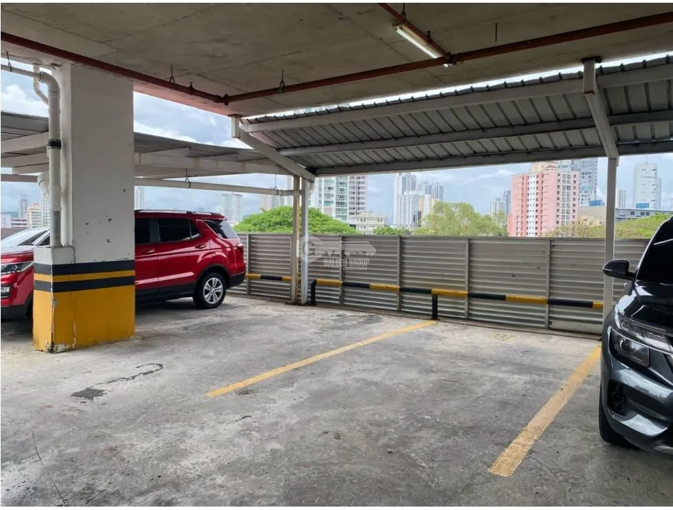 Office for sale in Panama
