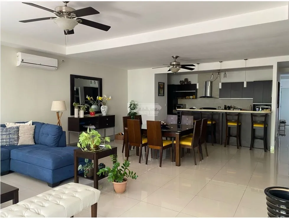 Single Family House for sale in Condado del Rey