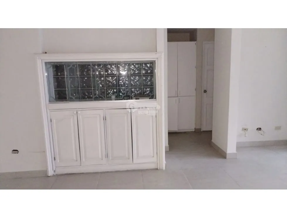 VIA PORRAS / PH PACIFIC GARDENS / 2 HABITAC + HABIT SERVICIO / 102 M2