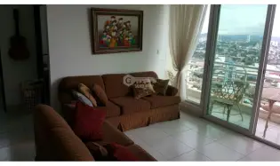 Apartment for sale in Edison Park