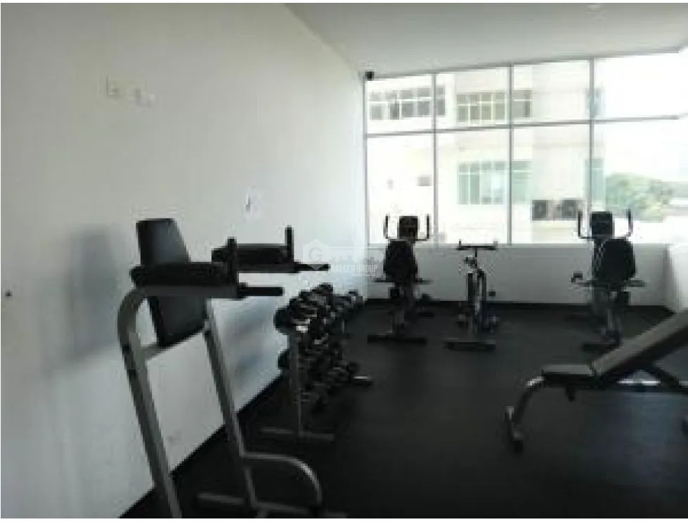 Apartment for sale in Edison Park