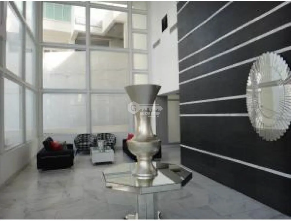 Apartment for sale in Edison Park