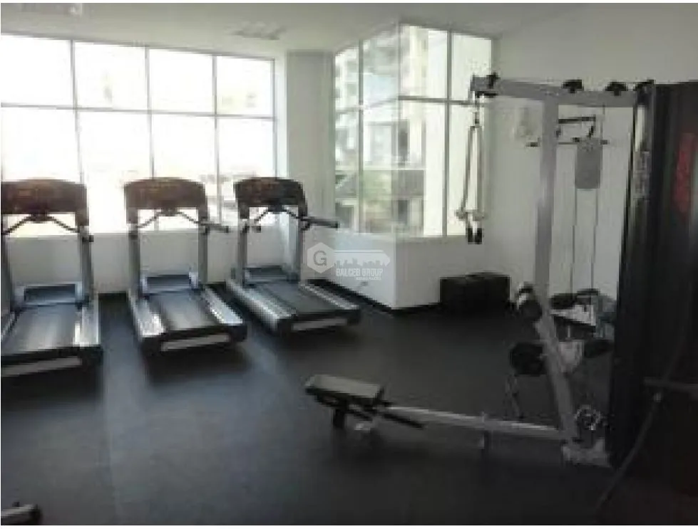 Apartment for sale in Edison Park