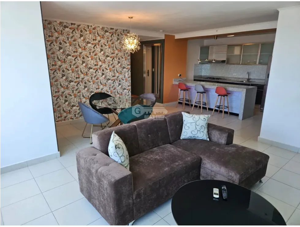 VIA ESPAÑA / PH MIRO / 125M2 / AMOBLADO / BALCON / LINEA BLANCA