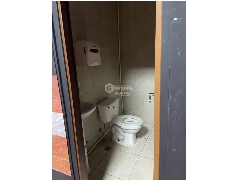 Espace commercial à Altos de Panama à louer